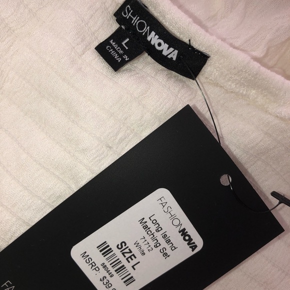 Fashion Nova matching set - Picture 3 of 3